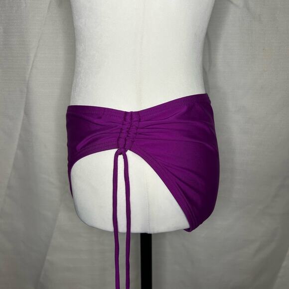 Calvin Klein Purple Bikini Bottoms  Gently Used Size  Medium - Picture 2 of 4